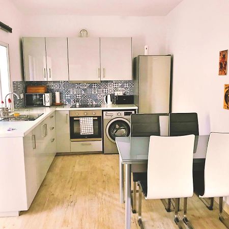Town House With Patio In Quiet Residential Area 10 Min From Beach トレモリノス エクステリア 写真