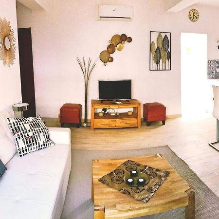 Town House With Patio In Quiet Residential Area 10 Min From Beach トレモリノス エクステリア 写真