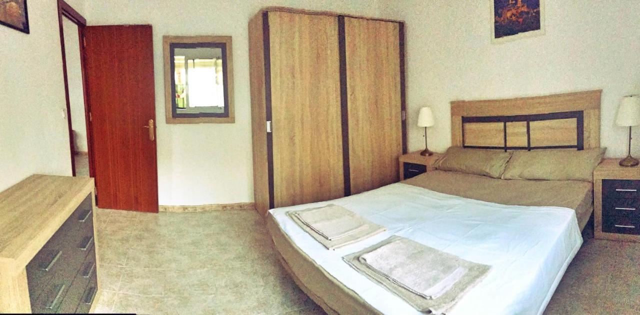 Town House With Patio In Quiet Residential Area 10 Min From Beach トレモリノス エクステリア 写真