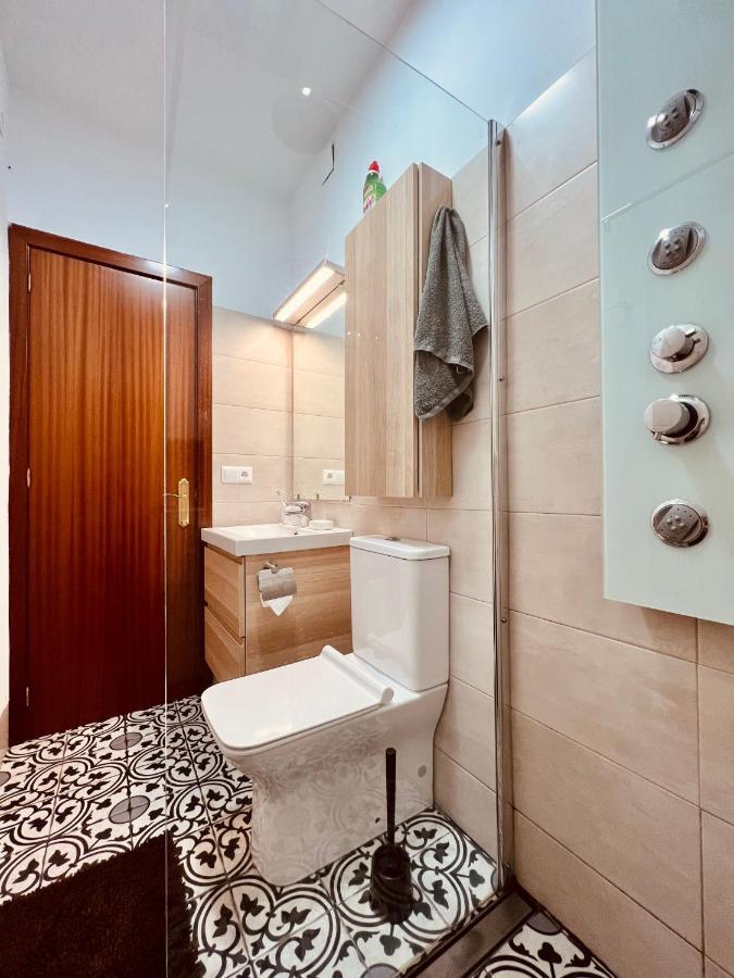 Town House With Patio In Quiet Residential Area 10 Min From Beach トレモリノス エクステリア 写真